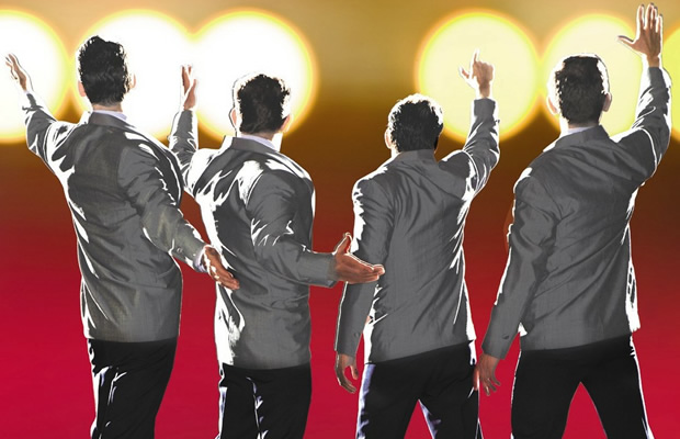 クリント・イーストウッド監督ミュージカル映画『Jersey Boys』、最初の公式イメージが到着