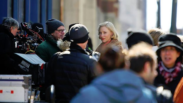ルーニー・マーラとケイト・ブランシェット共演、同性愛小説が原作の『Carol』、劇中写真公開