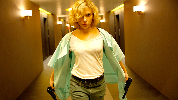 『LUCY/ルーシー』映画公開を記念し、スカーレット・ヨハンソンがTwitterに降臨!!
