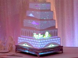 disney-wedding-cake-projection-mapping_00