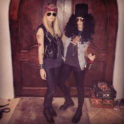 2014HalloweenCos_JessicaAlba