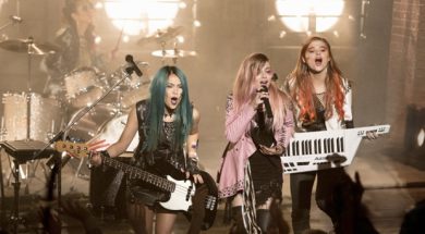 jem-and-the-holograms-clips_00
