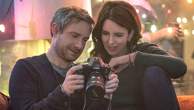 ティナ・フェイがアフガニスタン紛争のルポライターを演じる『Whiskey Tango Foxtrot』公式写真公開