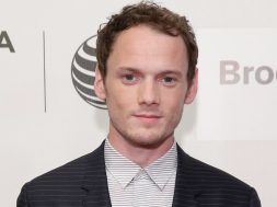 rip-anton-yelchin_00