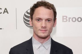 rip-anton-yelchin_00