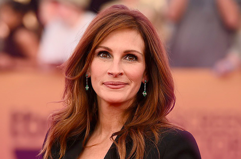 ジュリア・ロバーツ、モンスター・ペアレンツにはめられたPTA会長を演じることに
