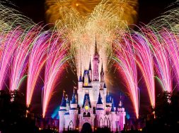 wdw-fireworks-song-happily-ever-after_00