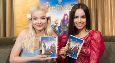 dovecameron-sofiacarson_00