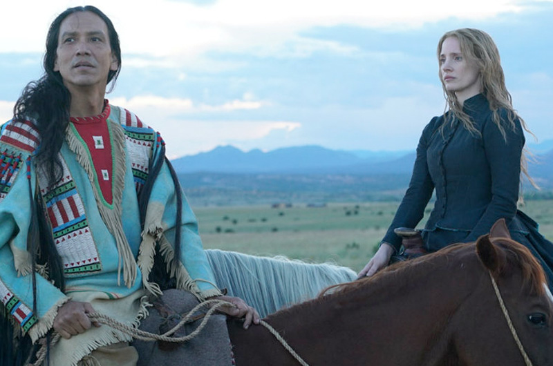 ジェシカ・チャステイン主演、ネイティブ・アメリカンの権利を守ろうとした女流画家を描く『Woman Walks Ahead』