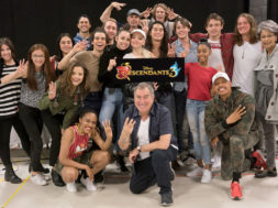 ディセンダント3 にサラ ジェフリー 敵役男性陣が再登場 さらに注目の新スタッフが Cuemovie Com