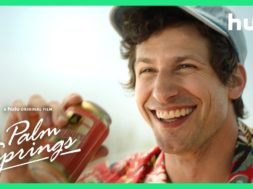 友人の結婚式当日が延々繰り返されるコメディ『Palm Springs』予告編