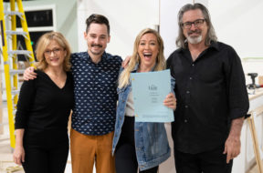 lizzie-mcguire-stop_00