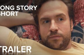 数分ごとにタイムスリップする男性を描く『Long Story Short』